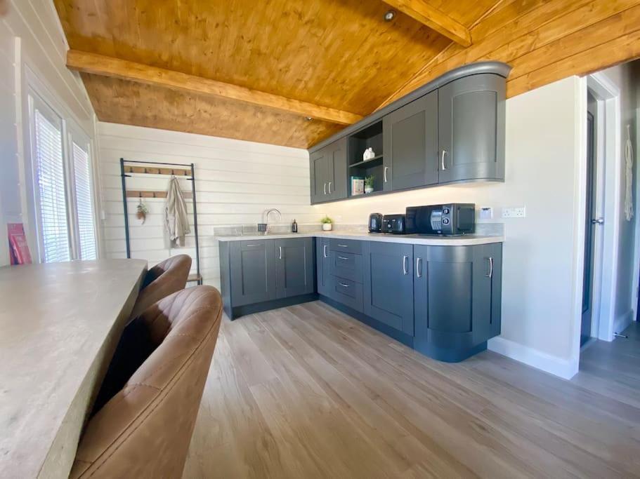Mill Farm Retreat Villa Gortin Bagian luar foto