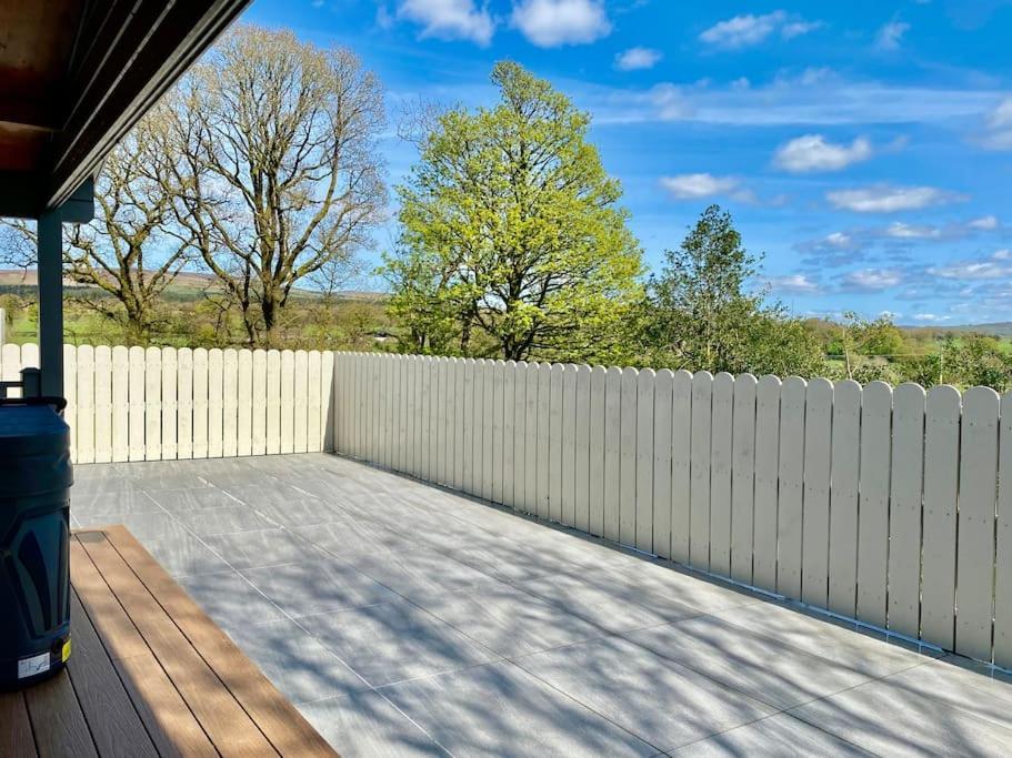 Mill Farm Retreat Villa Gortin Bagian luar foto